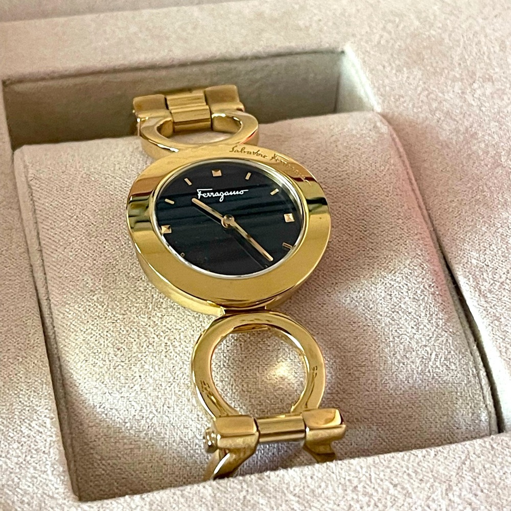 FERRAGAMO
Gancino Yellow Gold Bracelet Watch- Brand New W/tags